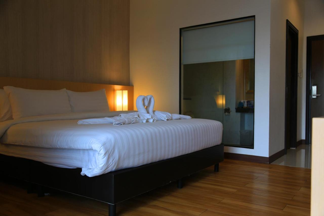 Sr Boutique Hotel Thakhek Exterior photo