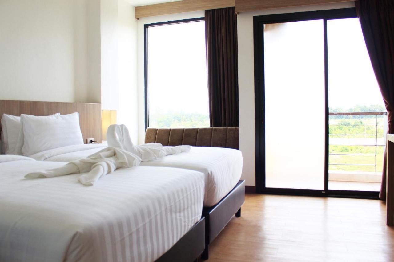 Sr Boutique Hotel Thakhek Exterior photo